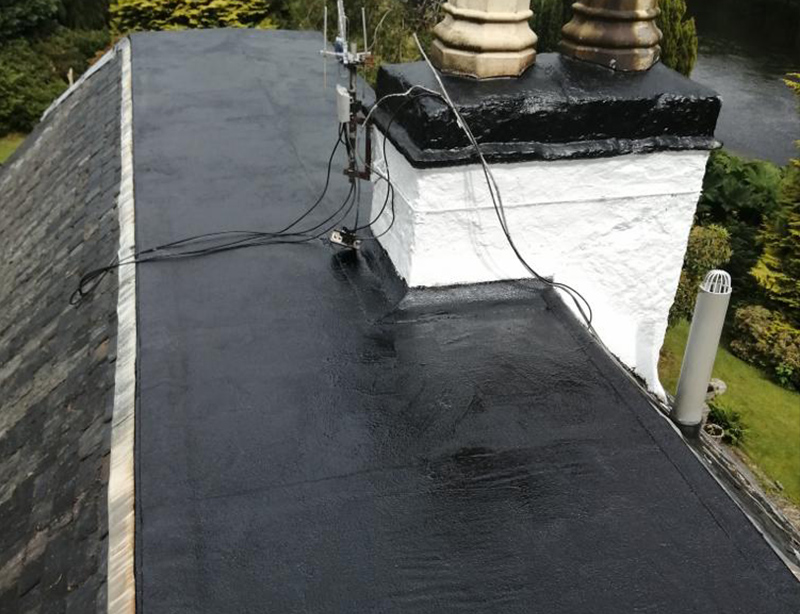 flat roofing specialists Fife